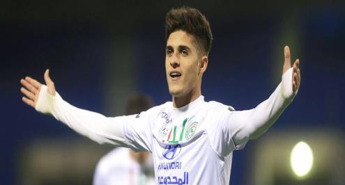 بالفيديو.. الأسيست الثاني.. الشيخ يصنع أمام الهلال 